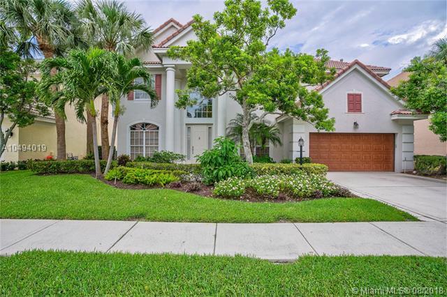 161 Oakwood Ln - Photo 1