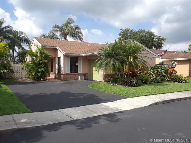 13740 Oak Ridge Dr - Photo 1