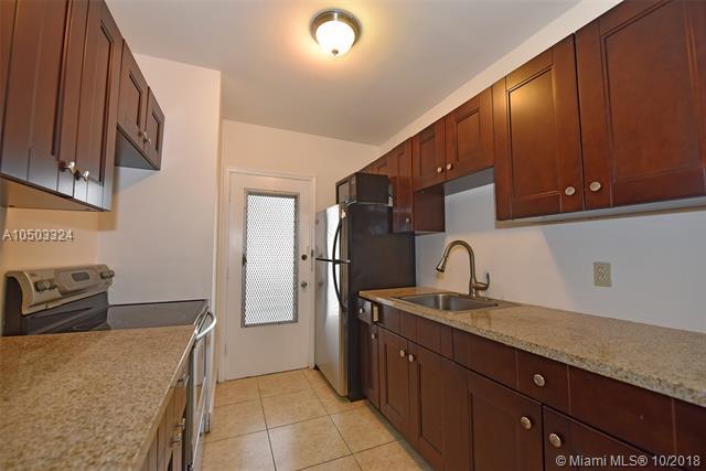 270 191st St - Photo 1