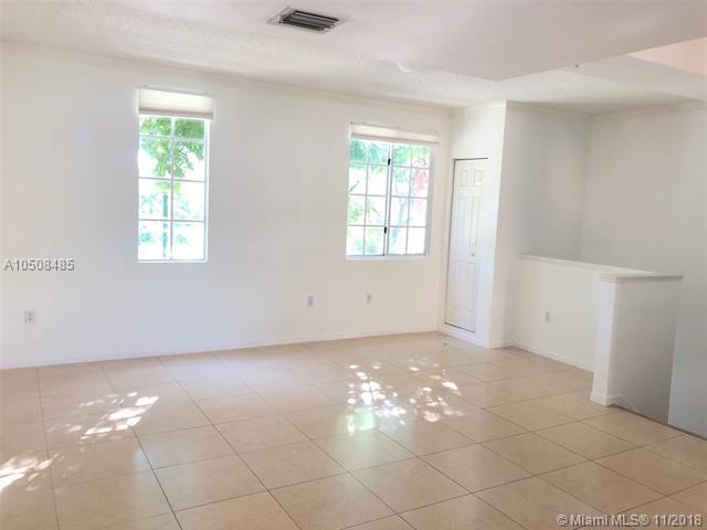 2971 185 ST - Photo 1