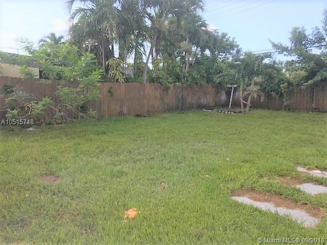5270 2nd St - Photo 1