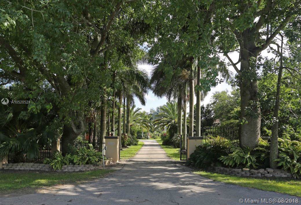 22595 252 ST - Photo 1