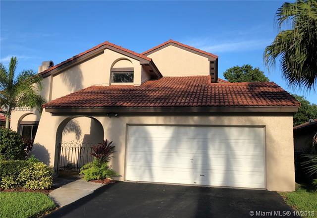 17353 62nd Ct - Photo 1