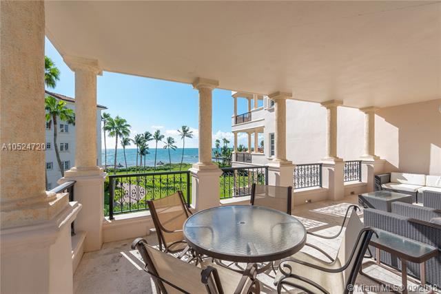 19232 Fisher Island Dr - Photo 1