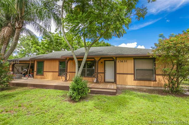 17631 38th Ln N - Photo 1