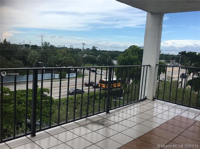 6195 Rock Island Rd - Photo 1