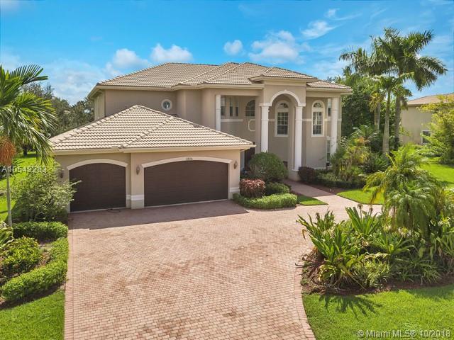 2806 Juniper Ln - Photo 1