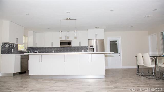1059 Washington St - Photo 1