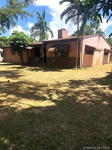 615 5th Ave - Photo 1