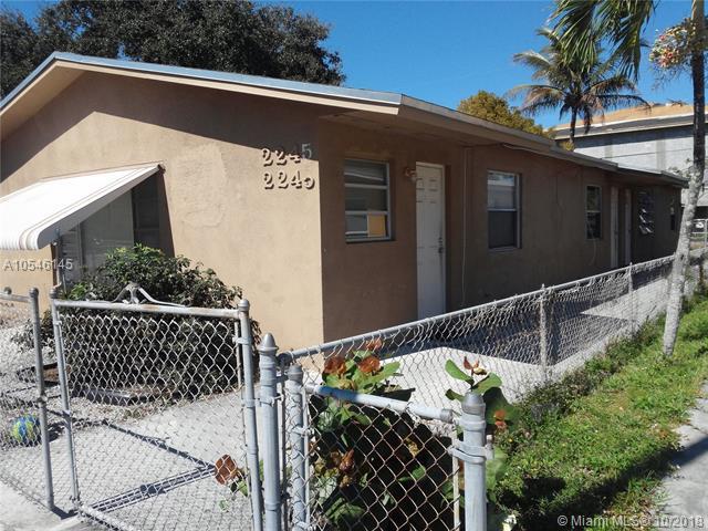 2245 Freedom St - Photo 1
