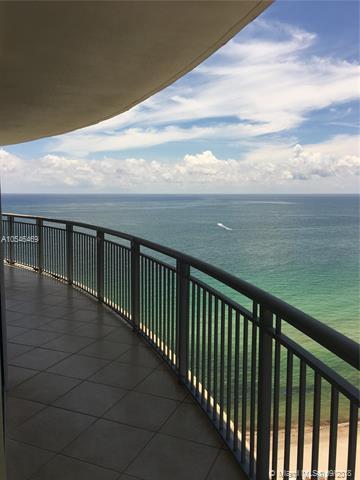 17375 Collins Ave - Photo 1