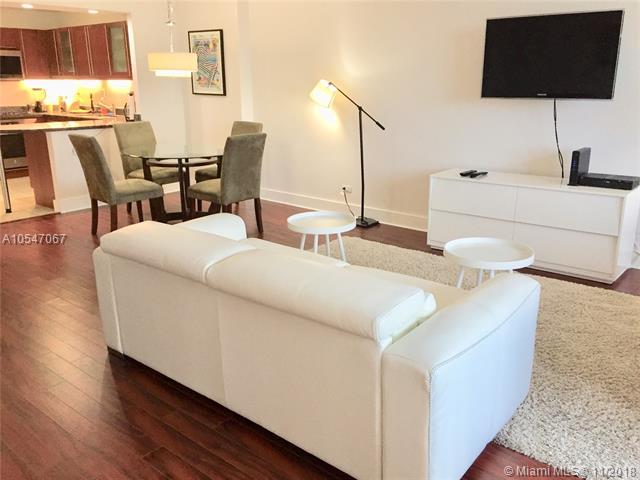 2301 Collins Ave - Photo 1