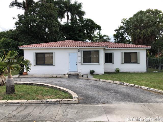 540 Royal Poinciana Blvd - Photo 1
