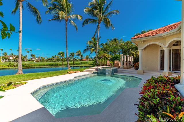 7025 Harbor Cir - Photo 1