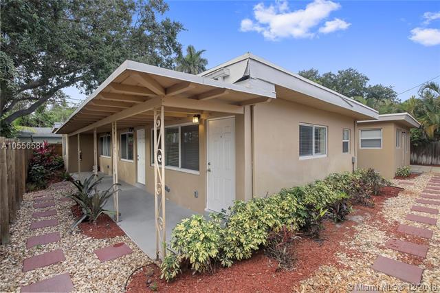 206 10th Ave - Photo 1