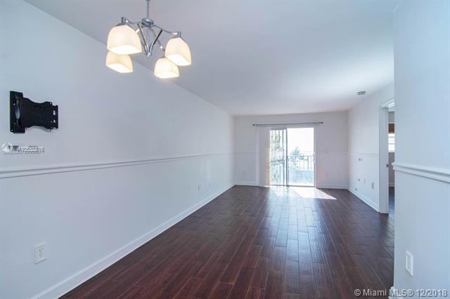 1605 Meridian Av - Photo 1