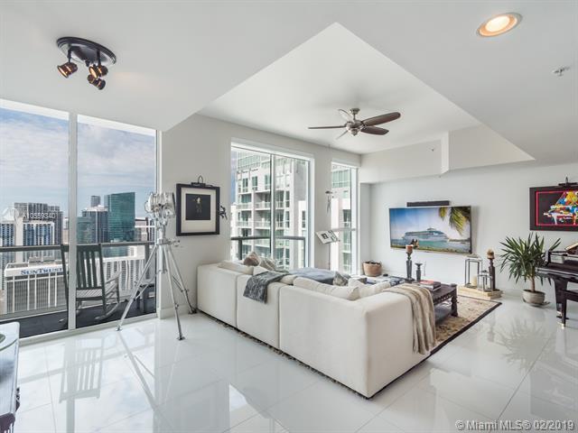 244 Biscayne Blvd - Photo 1