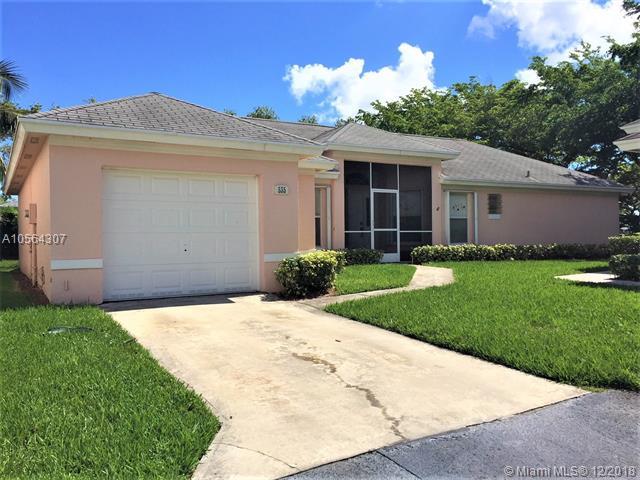 535 21st Ln - Photo 1