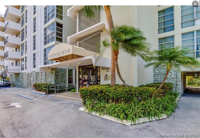 9800 Bay Harbor Dr - Photo 1