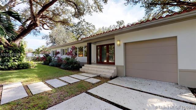 1444 Mantua Ave - Photo 1