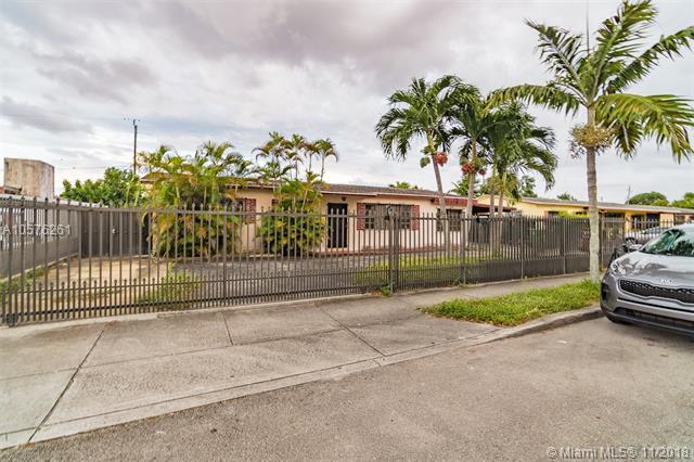 698 44th Pl - Photo 1