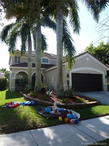 1650 Winterberry Ln - Photo 1