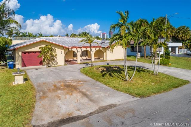 466 Holiday Dr - Photo 1