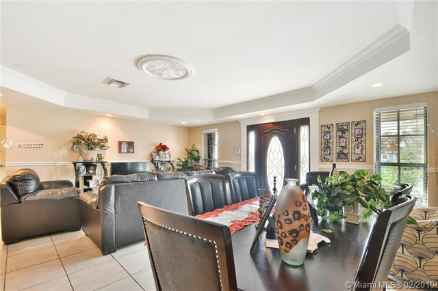 117 12th Ave - Photo 1