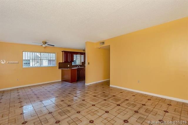 446 27th St - Photo 1