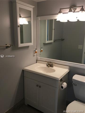 4047 Newport N - Photo 1