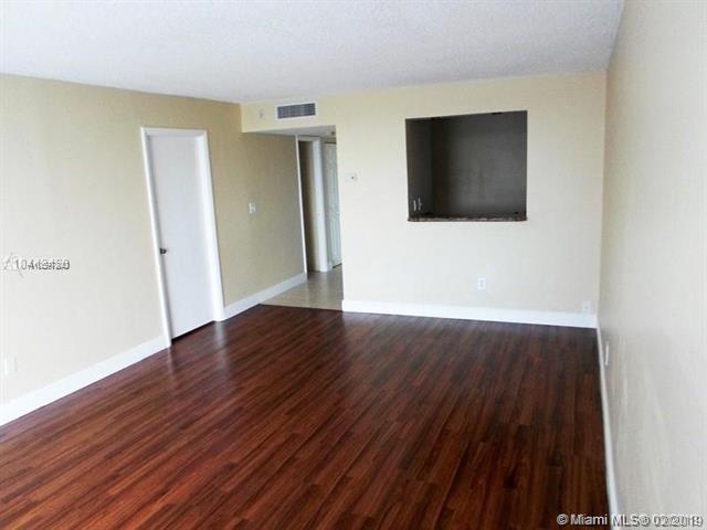 494 165th St Rd - Photo 1