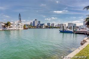 6905 Bay Dr - Photo 1