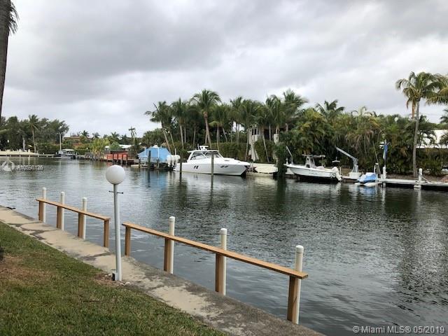 460 Paradise Isle Blvd - Photo 1