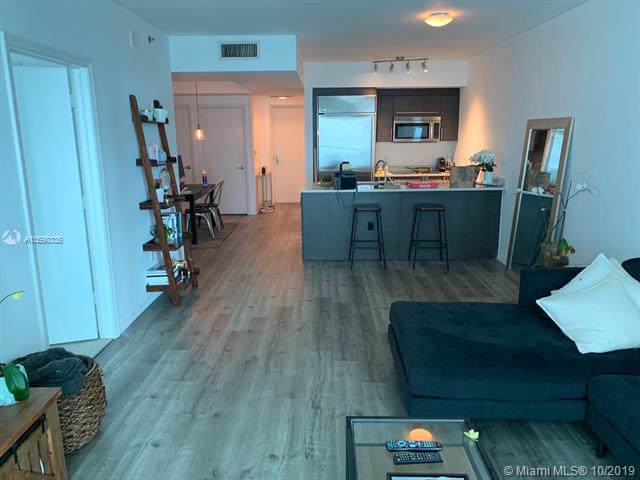 55 6 ST - Photo 1