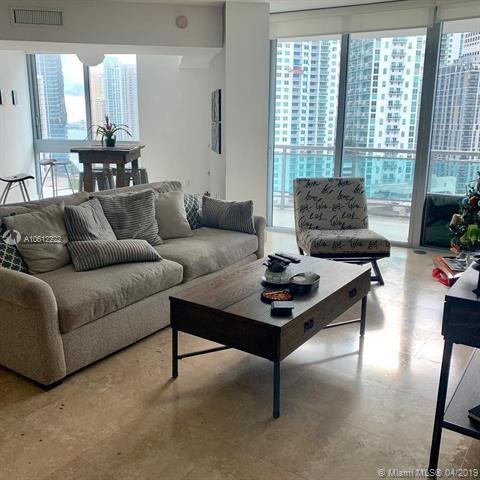 350 Miami Av - Photo 1