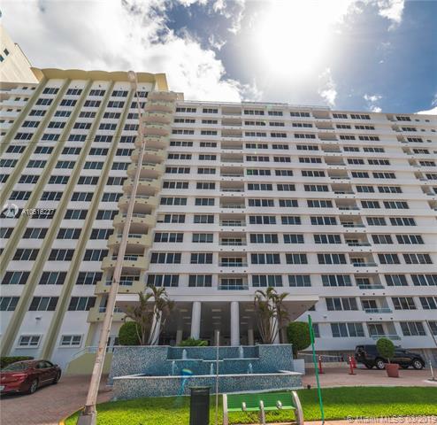 5005 Collins Ave - Photo 1
