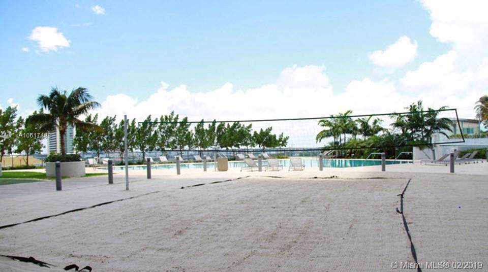 888 Biscayne Blvd - Photo 1