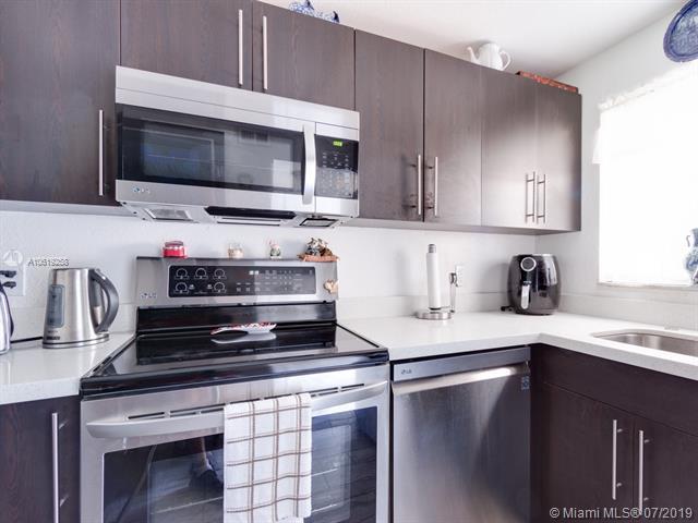 6650 Royal Palm Blvd - Photo 1