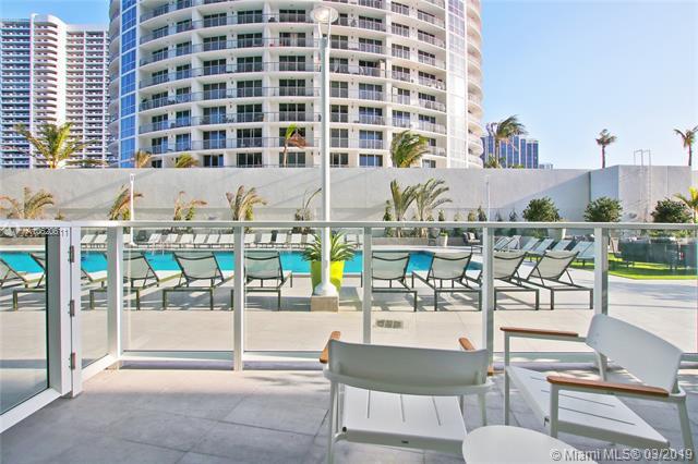 1756 Bayshore Dr - Photo 1