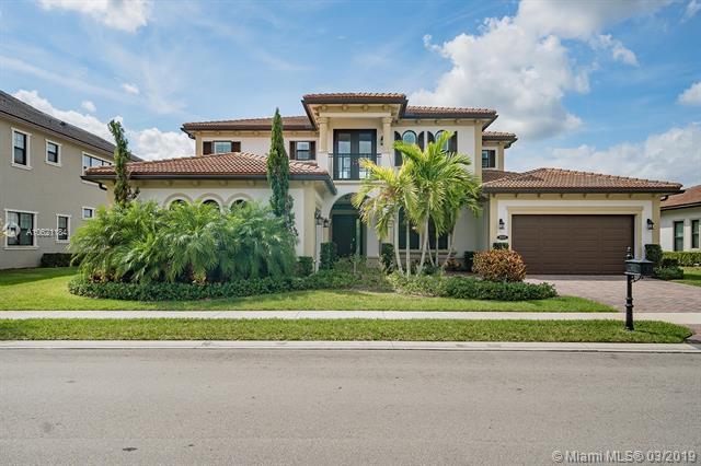 8925 Watercrest Cir E - Photo 1