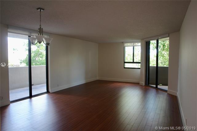 141 Crandon Blvd - Photo 1