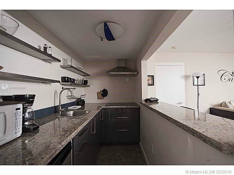 865 Collins Ave - Photo 1