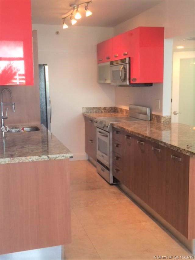 100 Lincoln Rd - Photo 1