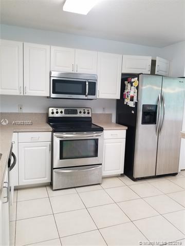 83 Fairway Ln - Photo 1