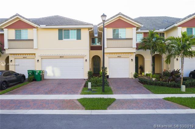 4633 Horseshoe Cir - Photo 1