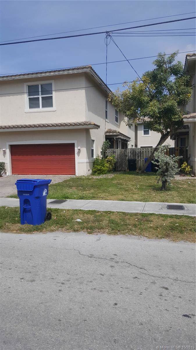117 11th St - Photo 1