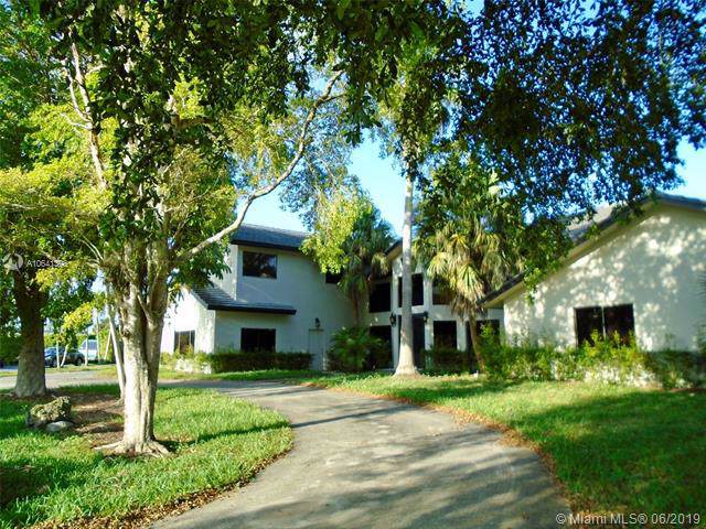 1547 92nd Way - Photo 1
