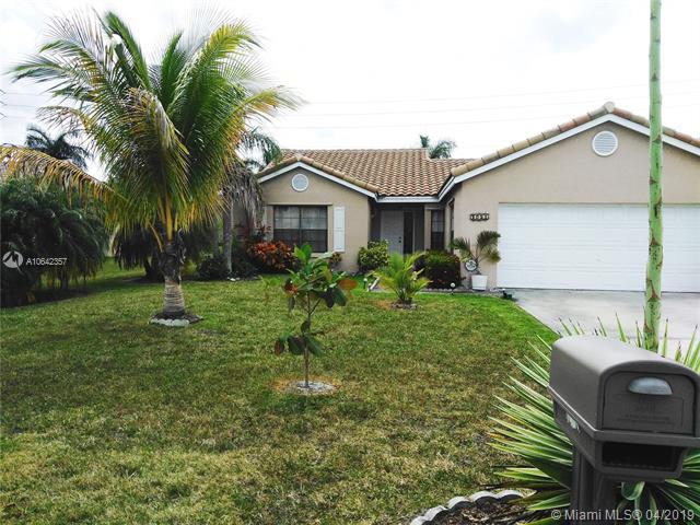7051 108TH AVE - Photo 1