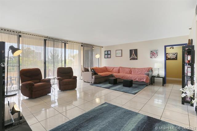 11113 Biscayne Blvd - Photo 1