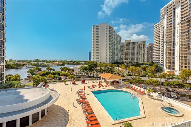 20505 Country Club Dr - Photo 1